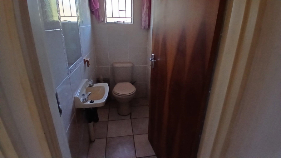 3 Bedroom Property for Sale in Universitas Ridge Free State